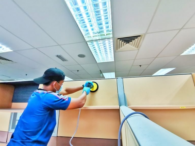 office partition cleaning