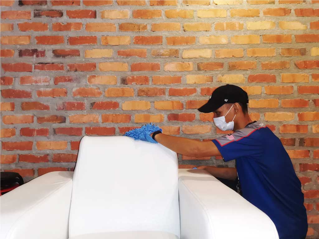 commercial sofa & office chair cleaning